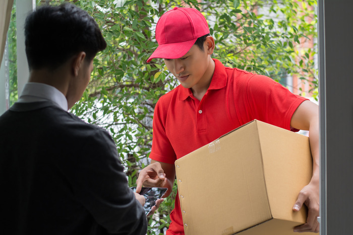pick up and delivery package